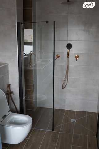 בית פרטי/ קוטג', כנרת 129, כחל, כחל