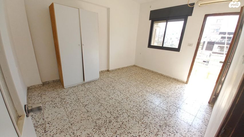 דירה, השופטים 21, אחוזת כנרת, טבריה