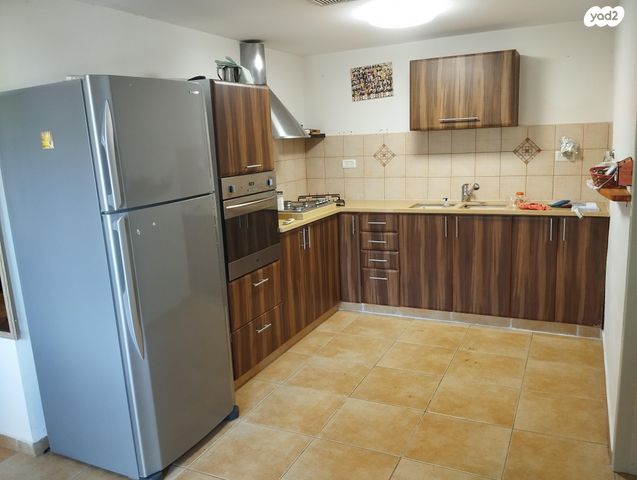 יחידת דיור, היקינטון 12, שאר העיר, חצור הגלילית