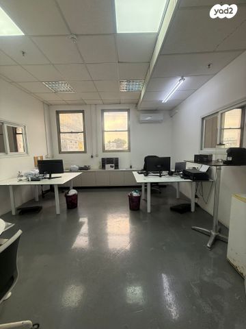 מבני תעשיה, הסדנה 3, אזור תעשיה א, חולון