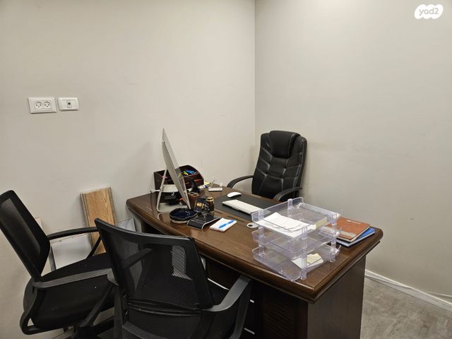 משרדים, בר כוכבא 4, אזור תעשיה צפון, בני ברק