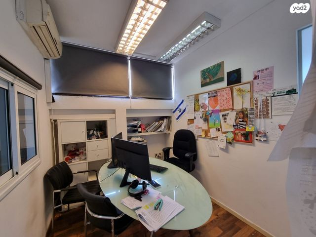 משרדים, צבי 12, שכונת הראשונים, רמת גן