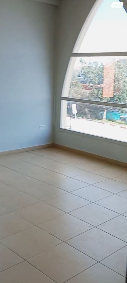 משרדים, הטחנה 48, שאר העיר, בנימינה גבעת עדה