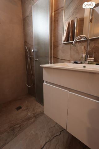 דירה, דרום, צפת