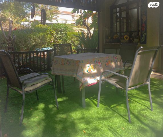 בית פרטי/ קוטג', אלקנה