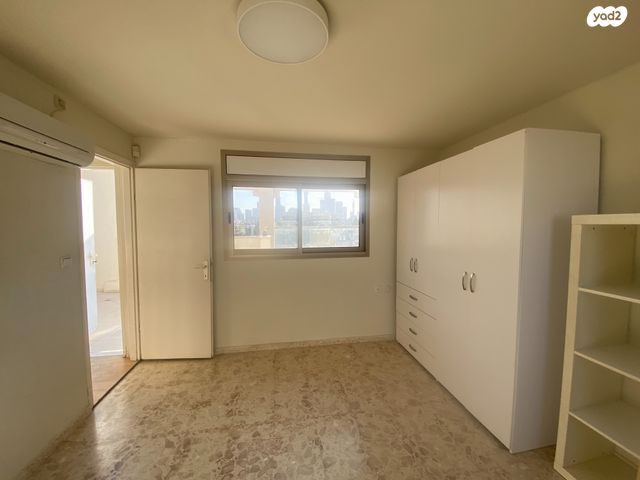 גג/ פנטהאוז, ריינס 33, הצפון הישן - דרום, תל אביב יפו