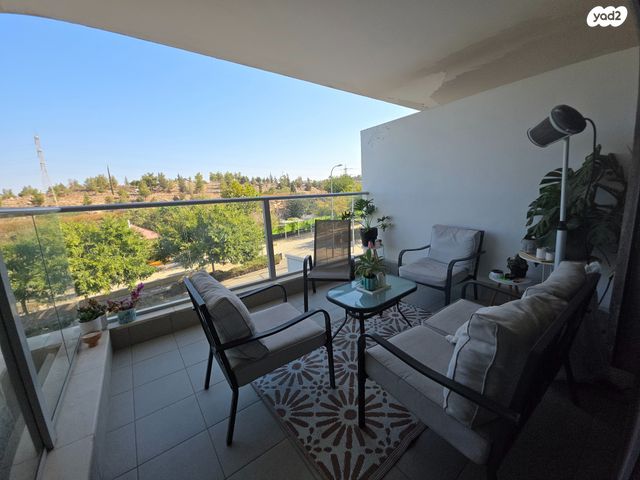 דירת גן, ניסן 67, הכרמים, מודיעין מכבים רעות