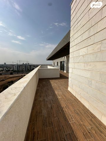 גג/ פנטהאוז, נופך 36, קרית גת