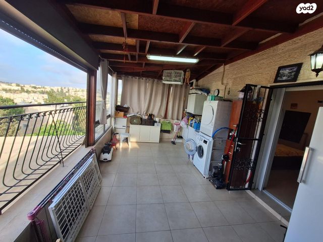 דירה, פליקס פרנקפורטר, רמות, ירושלים