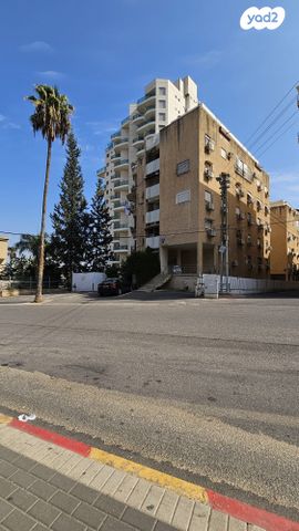 דירה, שמעון דהאן, טבריה