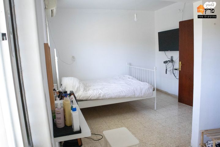 בית פרטי/ קוטג', פרדס חנה כרכור