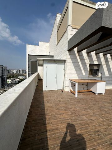 גג/ פנטהאוז, נופך 36, קרית גת