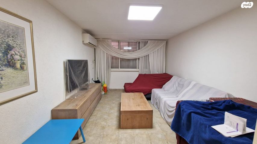 הרב הרצוג 37