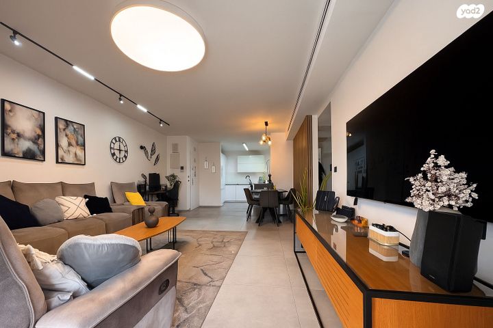 דירה, יפה אברהם, קרית רבין, חולון