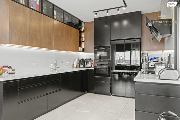 גג/ פנטהאוז, מיכאל סיטרמן, נחלת יהודה, ראשון לציון