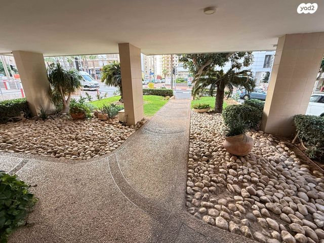 דירה, אוסישקין, מרכז העיר דרום, נתניה