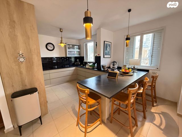 דירה, אוסישקין, מרכז העיר דרום, נתניה