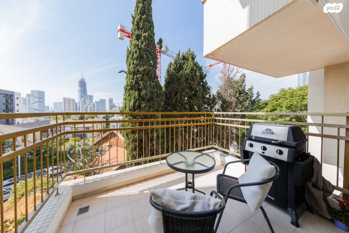 דירה, גורדון, בורוכוב, גבעתיים