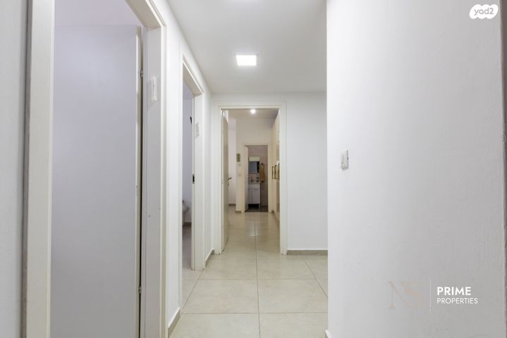 גג/ פנטהאוז, פרופ' עדה יונת 3, השחר, דימונה