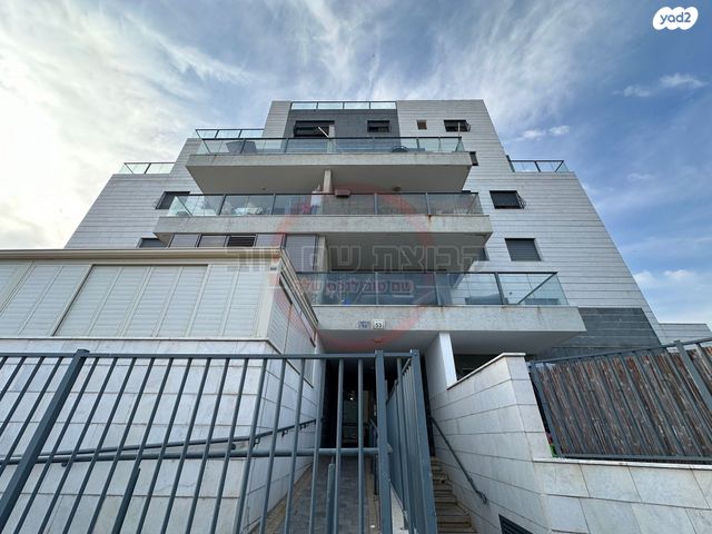 גג/ פנטהאוז, הרב דב הכהן קוק, עפולה הצעירה, עפולה