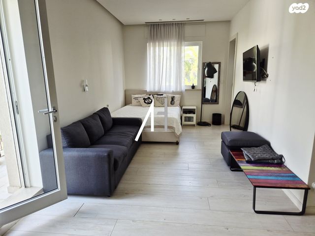 בית פרטי/ קוטג', סביון