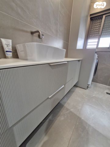 דירה, וייצמן, עיר, מרכז העיר, נהריה