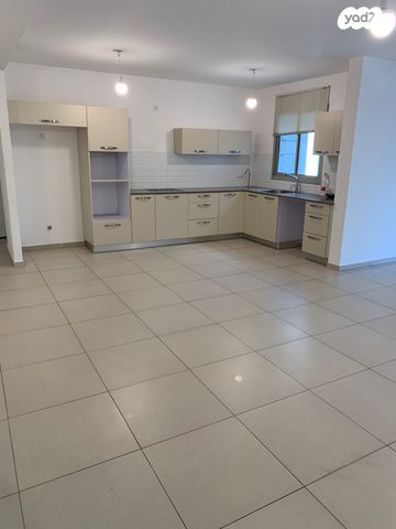 דירה, מבצע יפתח, הדר המושבות החדשה / אם המושבות החדשה, פתח תקווה