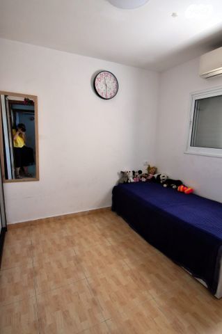 דירה, ישראל מסלנט, שפירא, תל אביב יפו