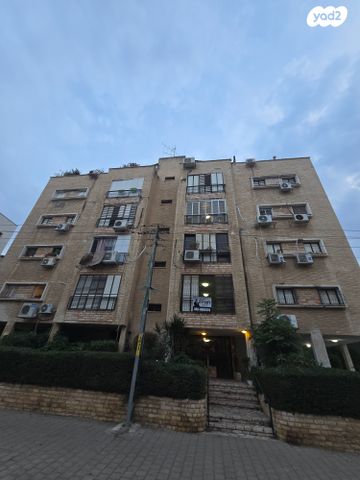 דירה, יוסף פפר 4, תקומה / קרית חזני, פתח תקווה