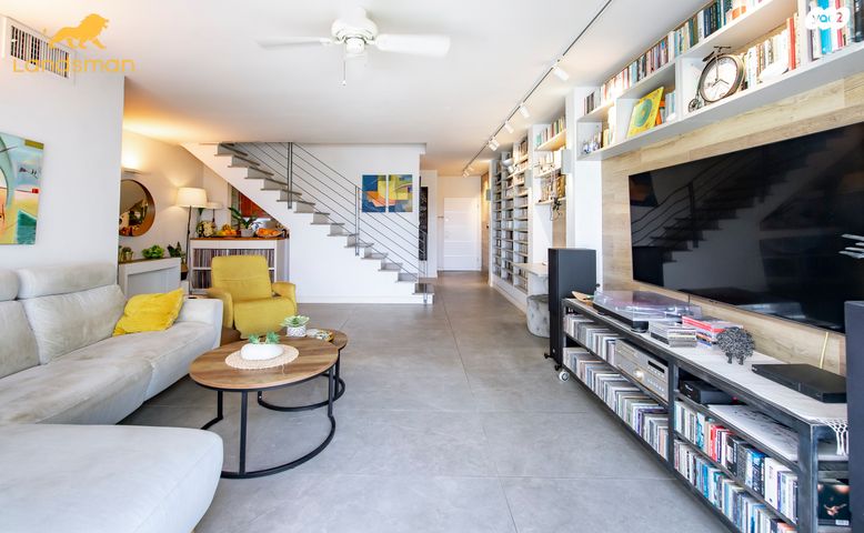 גג/ פנטהאוז, חדרה 11, הדר המושבות הותיקה / אם המושבות הותיקה, פתח תקווה