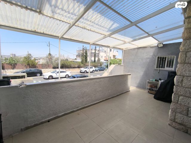 דירה, שבתאי הנגבי, גילה, ירושלים