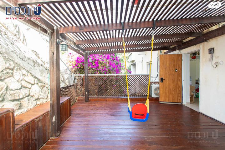 דירת גן, אלברט איינשטיין, אחוזה, חיפה