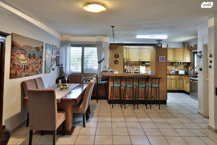 בית פרטי/ קוטג', המעפיל 4, קרית ביאליק