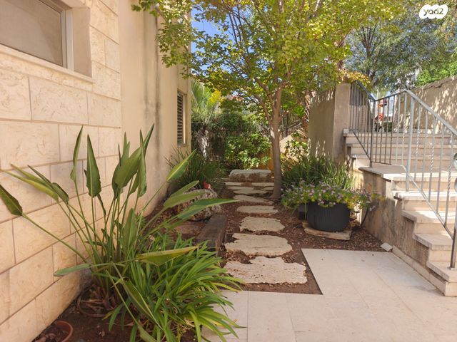 בית פרטי/ קוטג', אלקנה