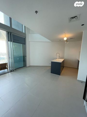 גרציאני יצחק 