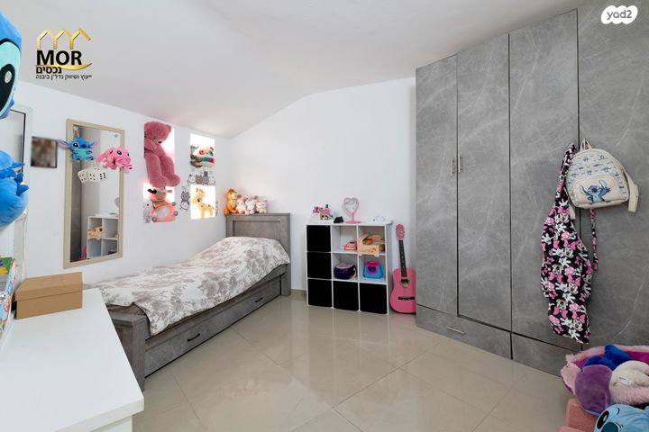 דירה, סחלב, יבנה