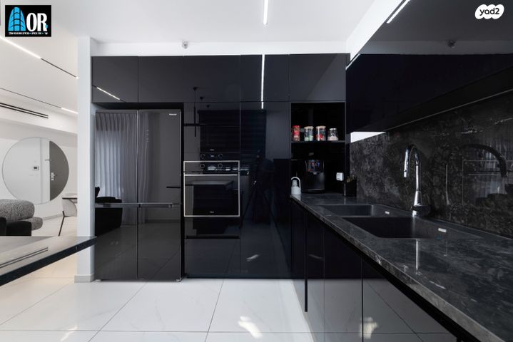 דירה, יעקב דורי, נאות שמיר, רמלה