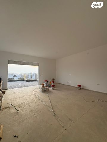 גג/ פנטהאוז, נחל אופקים, אופקים