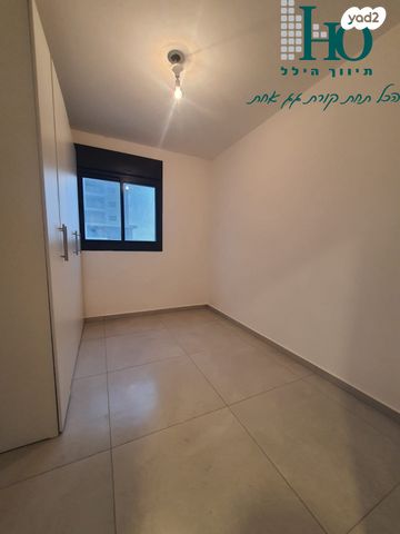 דירה, הכרמל, נאות שז"ר, יבנה