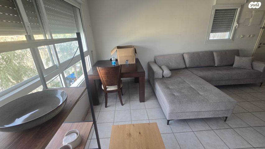 דירה, ישעיהו הנביא, הנביאים, מודיעין מכבים רעות