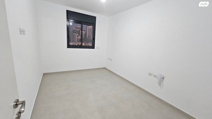 דירה, קרית מלאכי