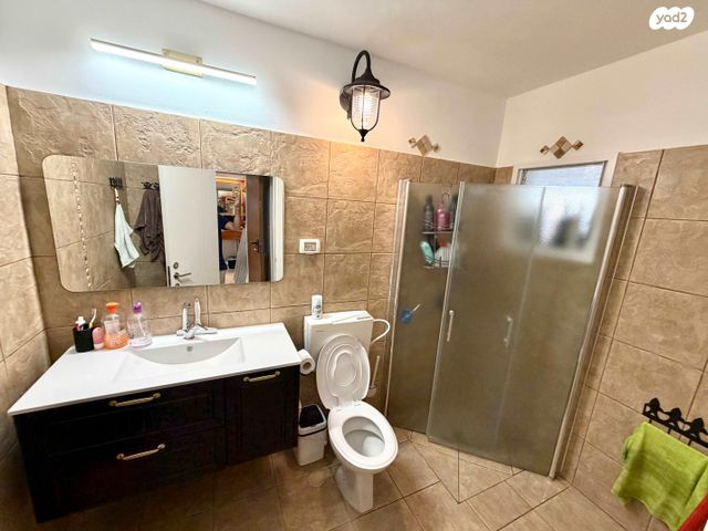 דירה, צבי הרר, גבעת רם, קרית אתא