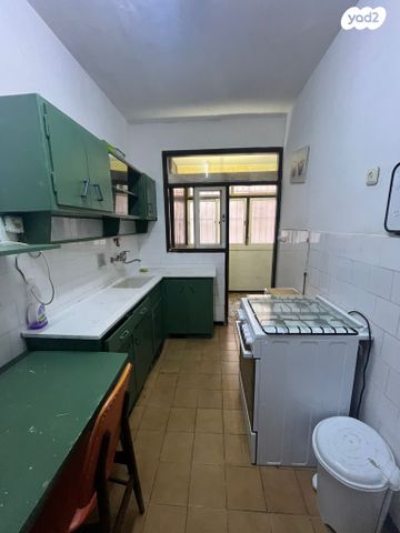 דירה, אלימלך 15, שכונת בן גוריון, מרכז העיר ג', רמת גן