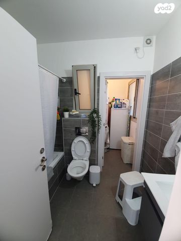 דירה, שקמים ואגמים, אשקלון