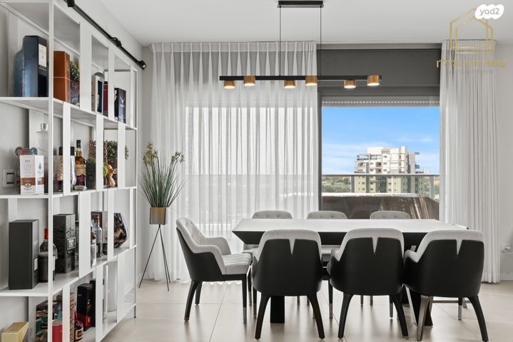 גג/ פנטהאוז, מיכאל סיטרמן, נחלת יהודה, ראשון לציון