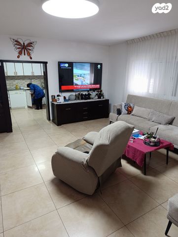 דופלקס, בורוכוב, נווה אביב, עכו