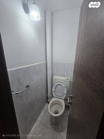 גג/ פנטהאוז, רחבת הר הצופים, גליקסון, קרית גת