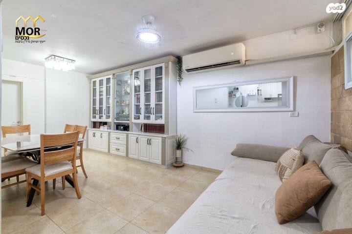 דירה, החבצלת, נאות אשכול, יבנה