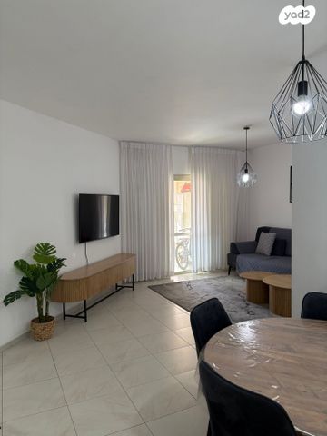 דירה, שדרות הערים התאומות 41, רמות הרכס, באר שבע