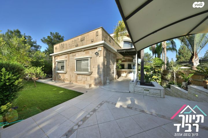 בית פרטי/ קוטג', פייר אוגוסט רנואר, גבעת טל, קרית אתא